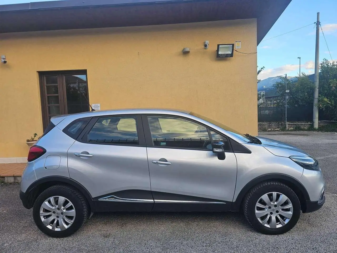 Photo 1 : Renault Captur 2015 Diesel