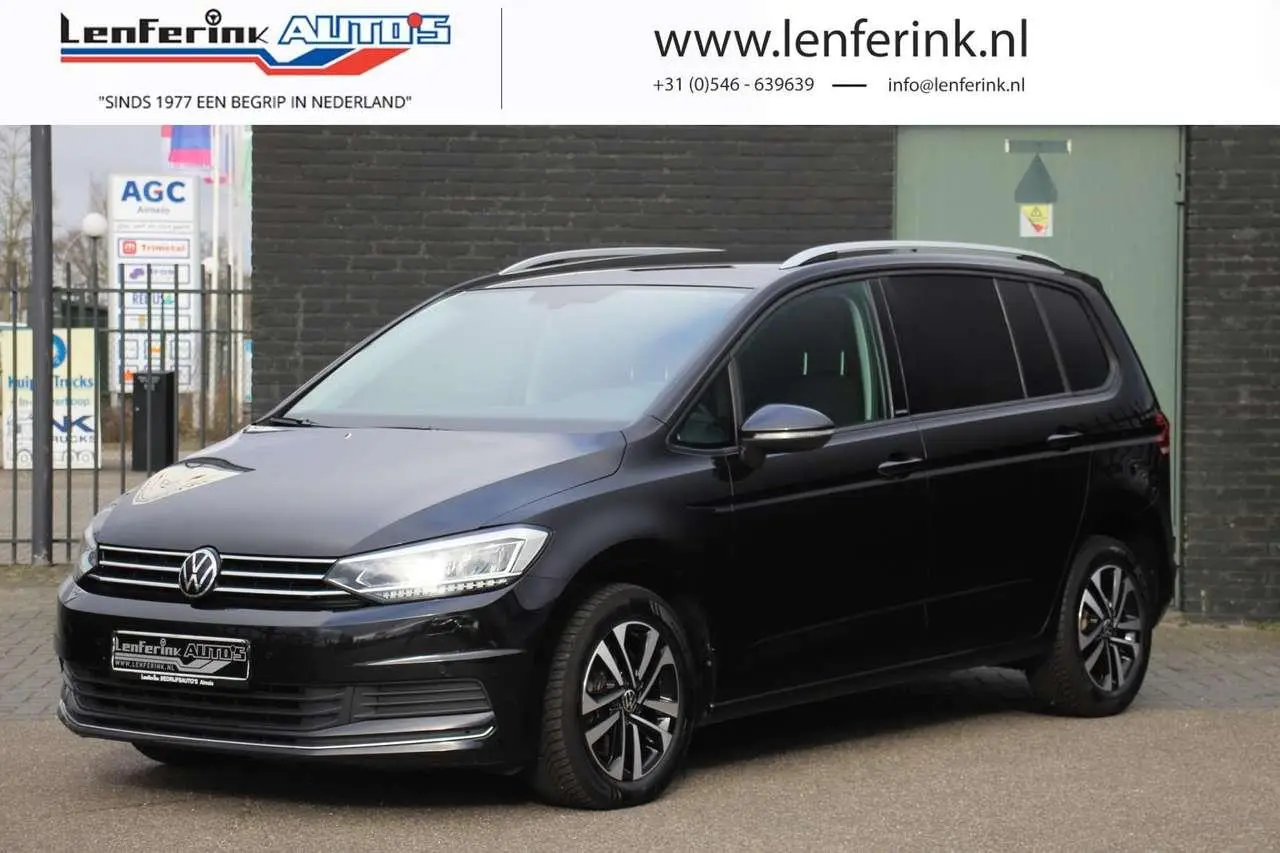 Photo 1 : Volkswagen Touran 2021 Diesel