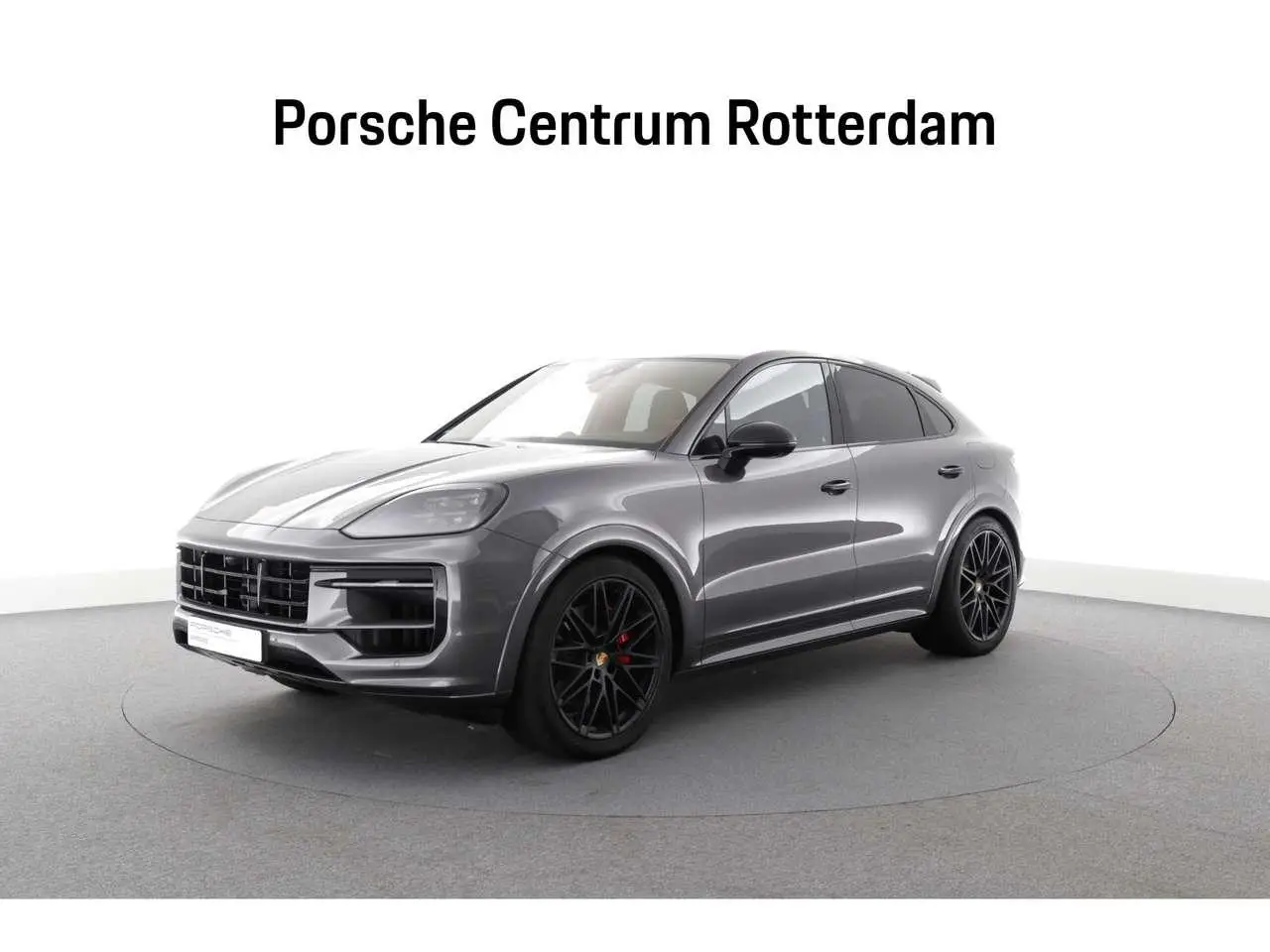 Photo 1 : Porsche Cayenne 2023 Hybrid