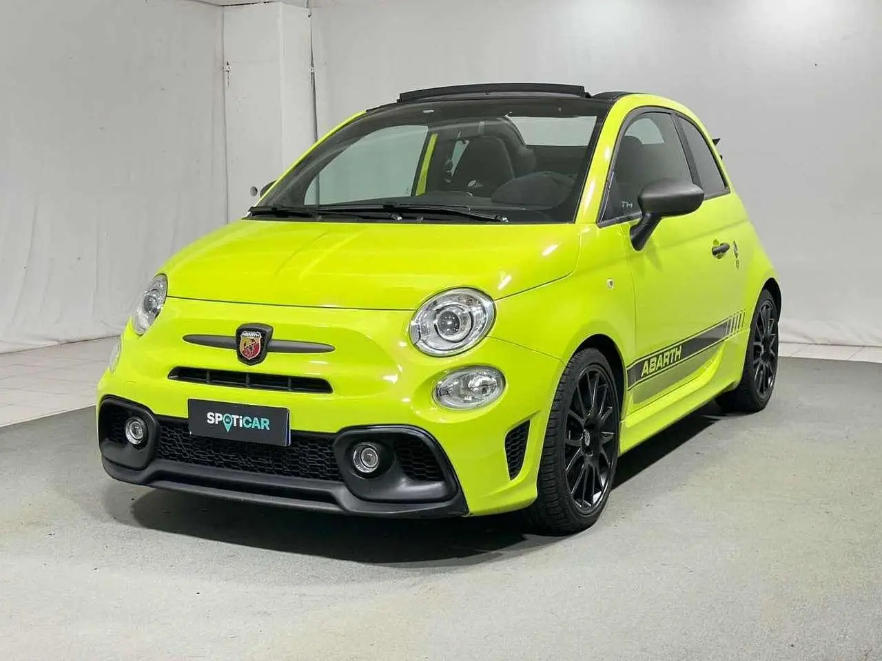 Photo 1 : Abarth 595 2020 Essence