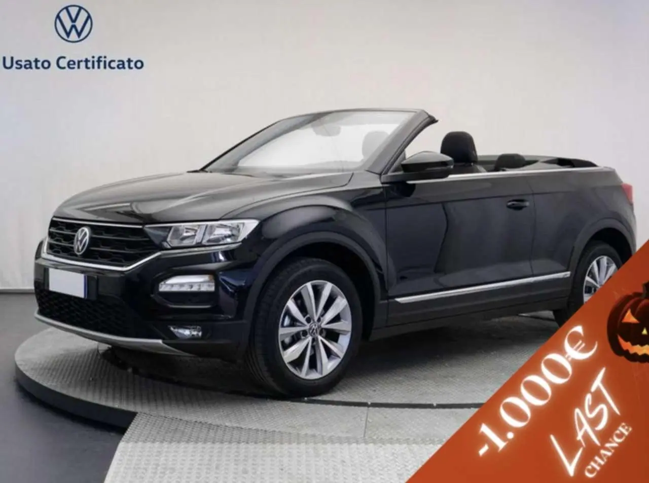 Photo 1 : Volkswagen T-roc 2021 Essence