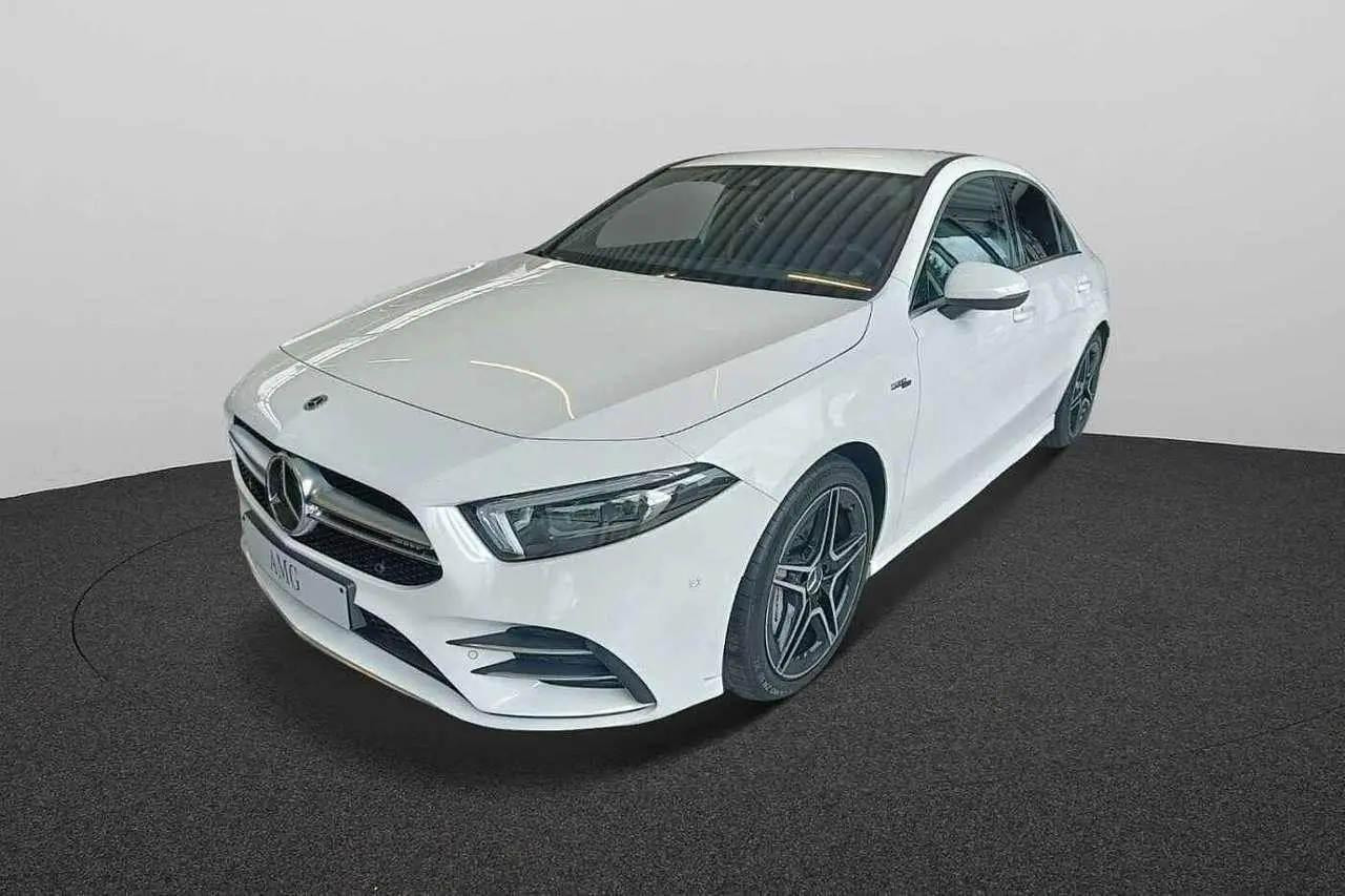 Photo 1 : Mercedes-benz Classe A 2022 Essence