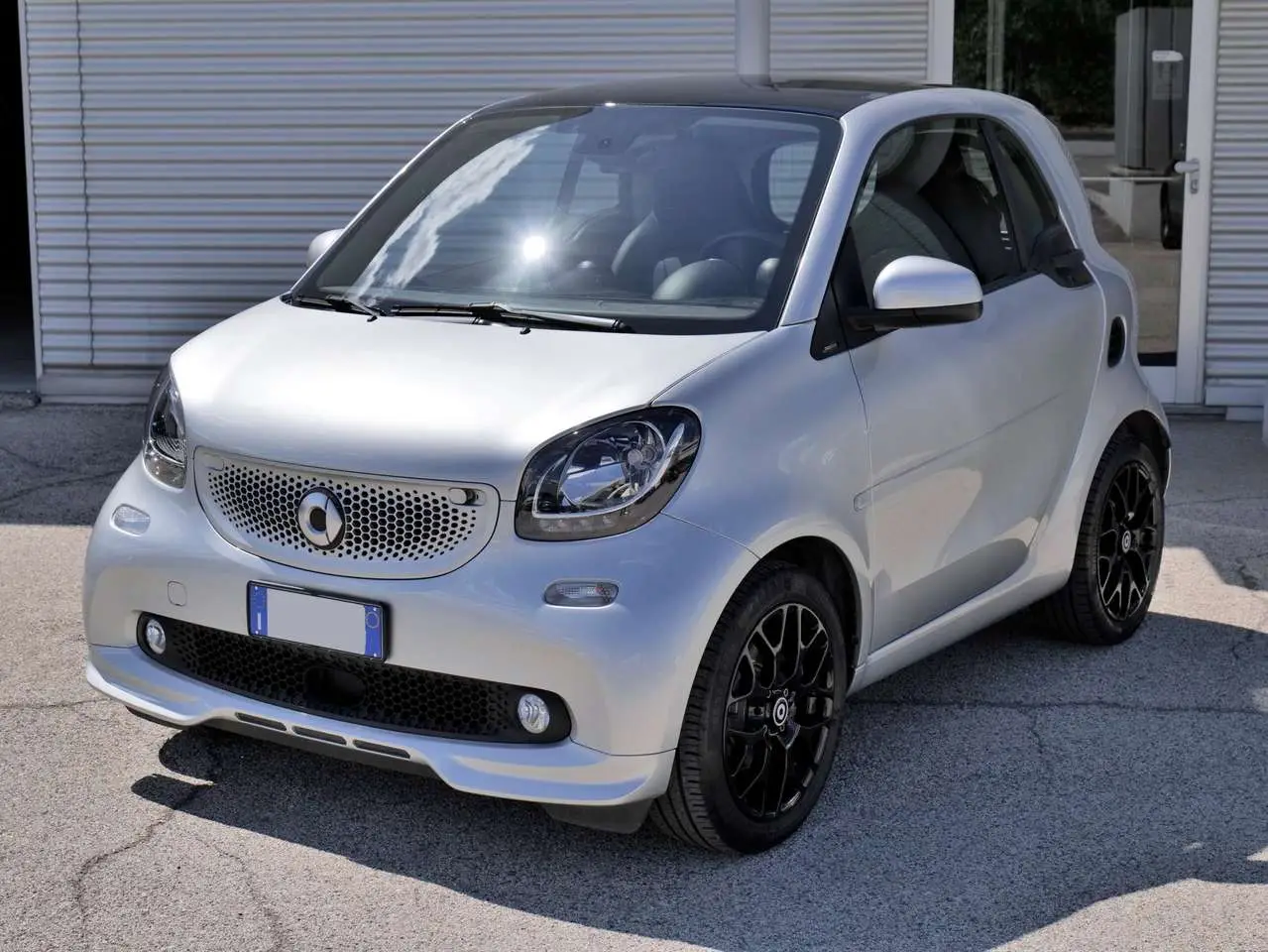 Photo 1 : Smart Fortwo 2019 Petrol