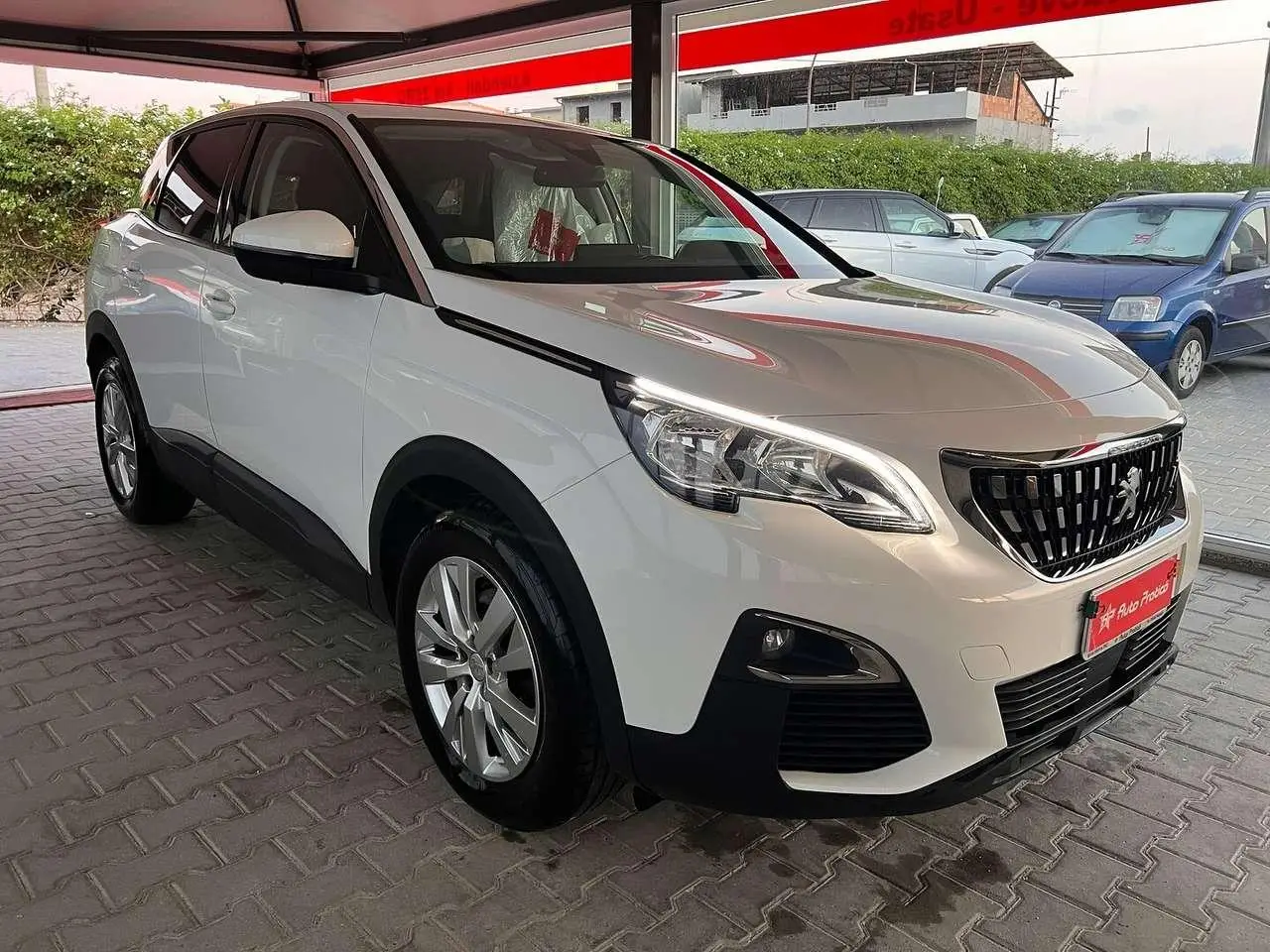 Photo 1 : Peugeot 3008 2019 Diesel