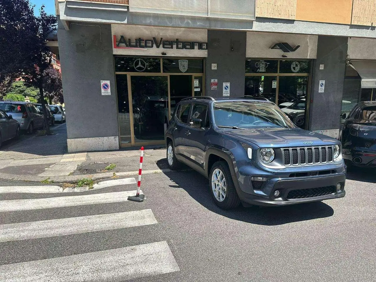 Photo 1 : Jeep Renegade 2023 Hybrid