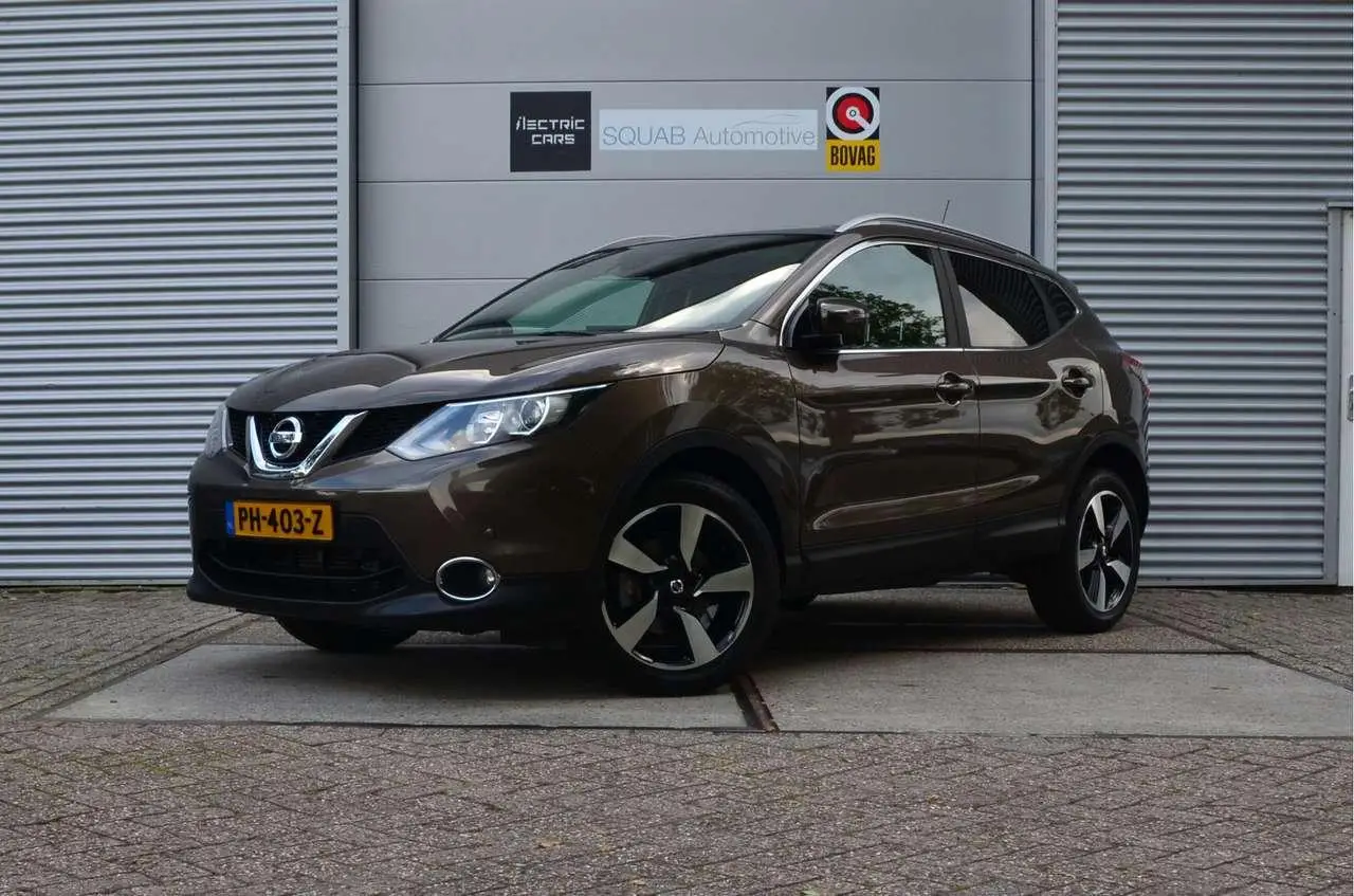 Photo 1 : Nissan Qashqai 2017 Petrol