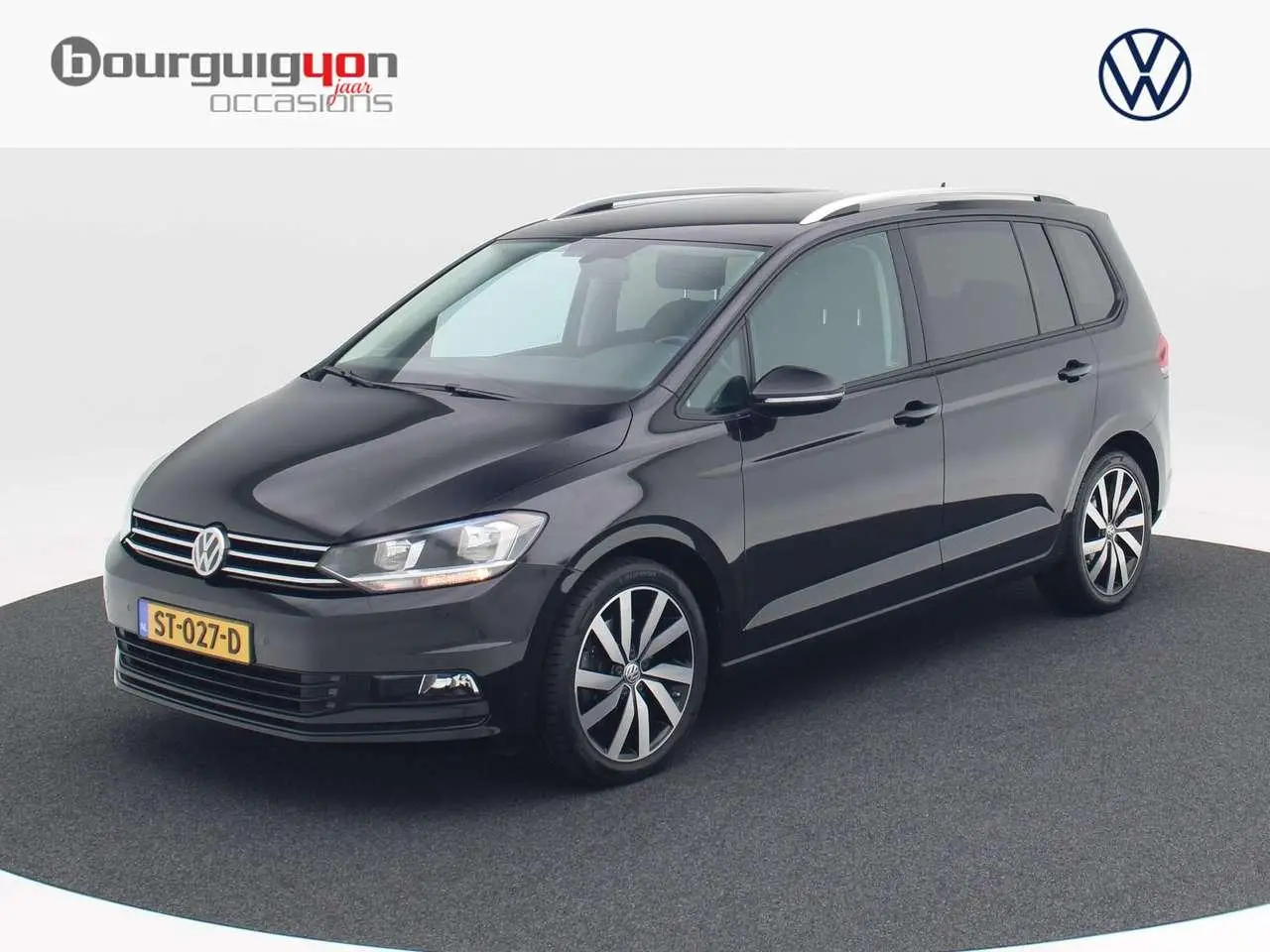 Photo 1 : Volkswagen Touran 2018 Essence