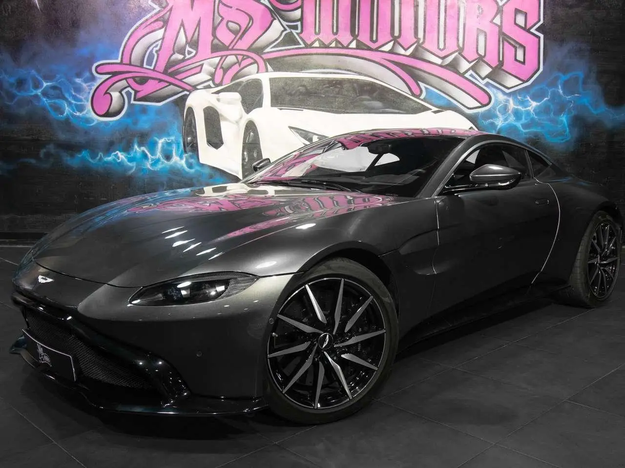 Photo 1 : Aston Martin Vantage 2020 Essence