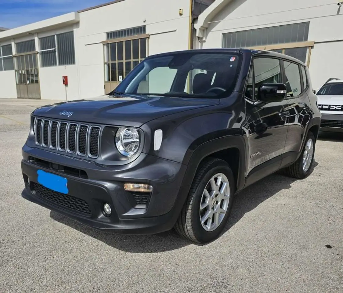 Photo 1 : Jeep Renegade 2023 Diesel