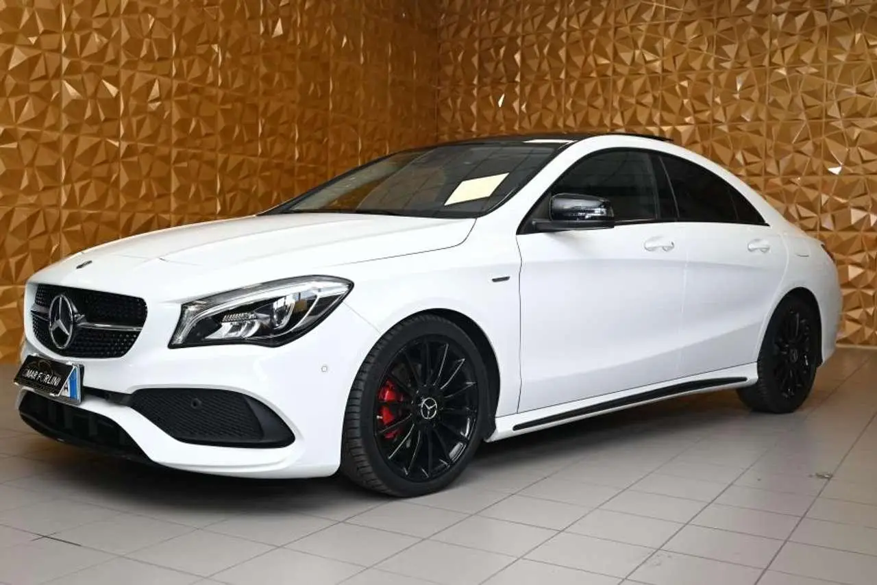 Photo 1 : Mercedes-benz Classe Cla 2019 Diesel