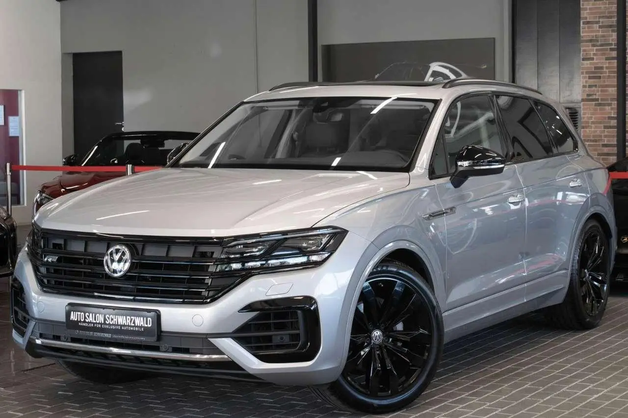 Photo 1 : Volkswagen Touareg 2019 Diesel