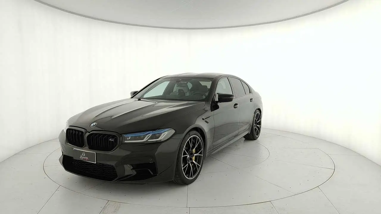 Photo 1 : Bmw M5 2022 Essence