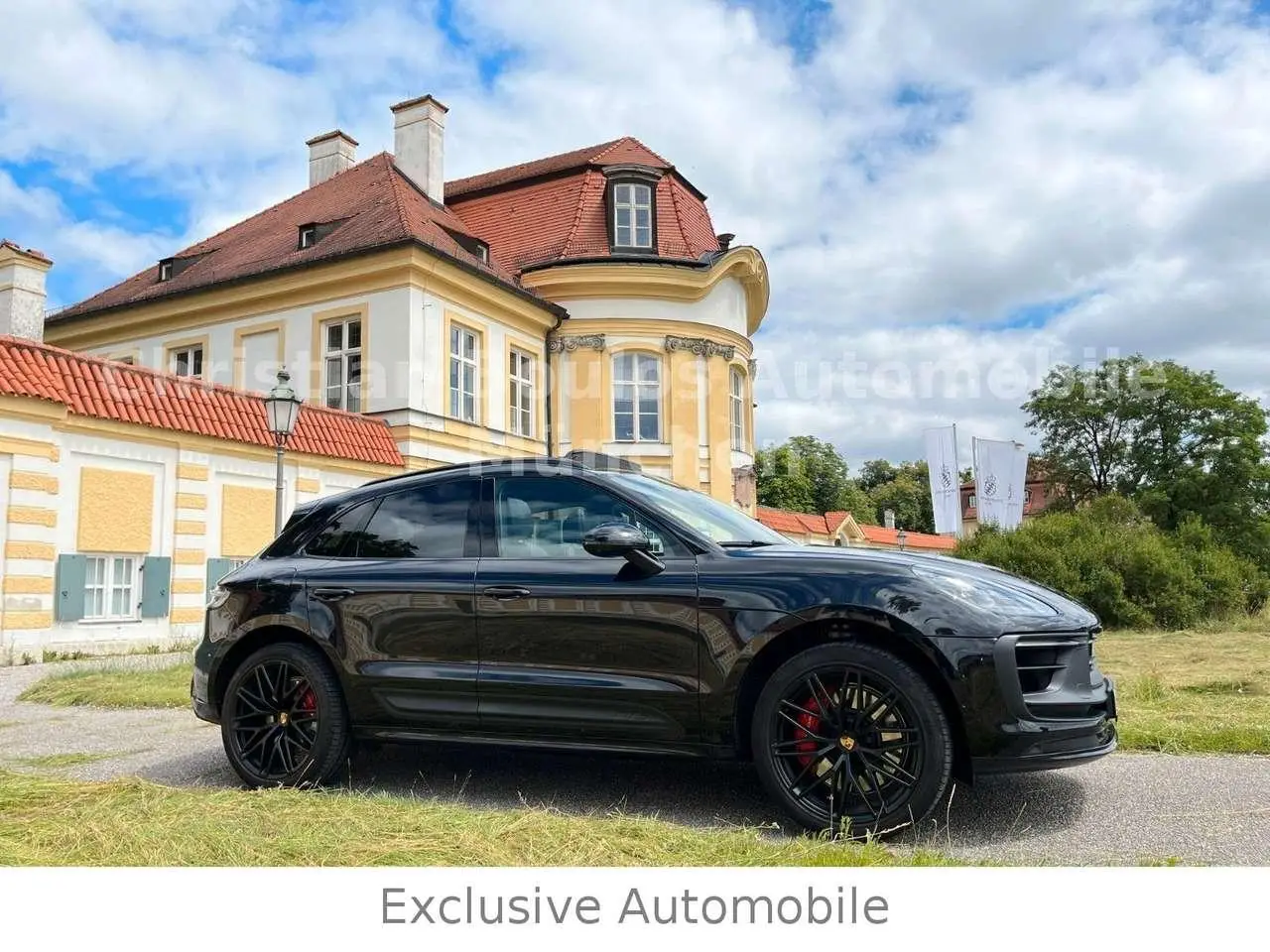 Photo 1 : Porsche Macan 2023 Petrol