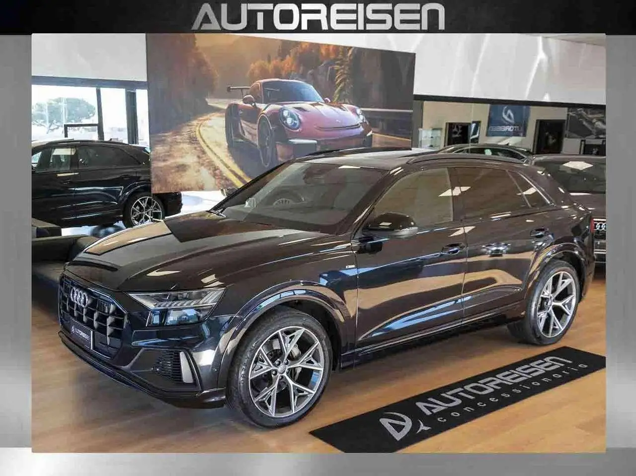 Photo 1 : Audi Q8 2019 Hybrid