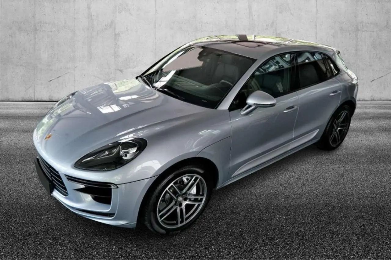 Photo 1 : Porsche Macan 2020 Essence