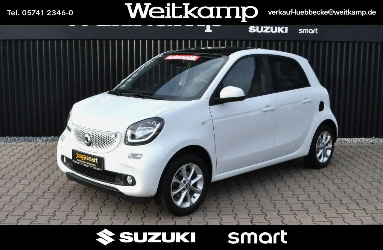 Photo 1 : Smart Forfour 2019 Petrol