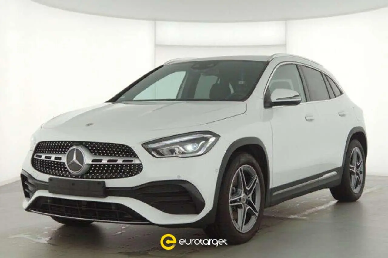 Photo 1 : Mercedes-benz Classe Gla 2023 Petrol