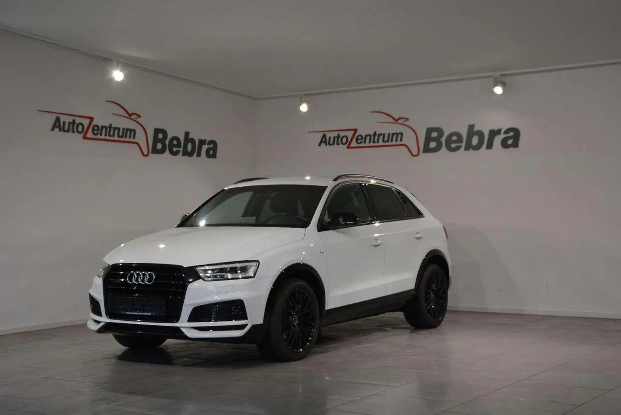 Photo 1 : Audi Q3 2018 Petrol