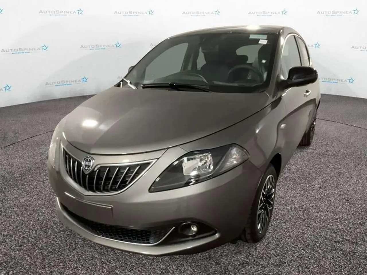 Photo 1 : Lancia Ypsilon 2024 GPL