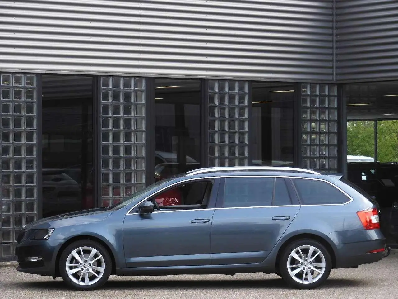 Photo 1 : Skoda Octavia 2020 Essence