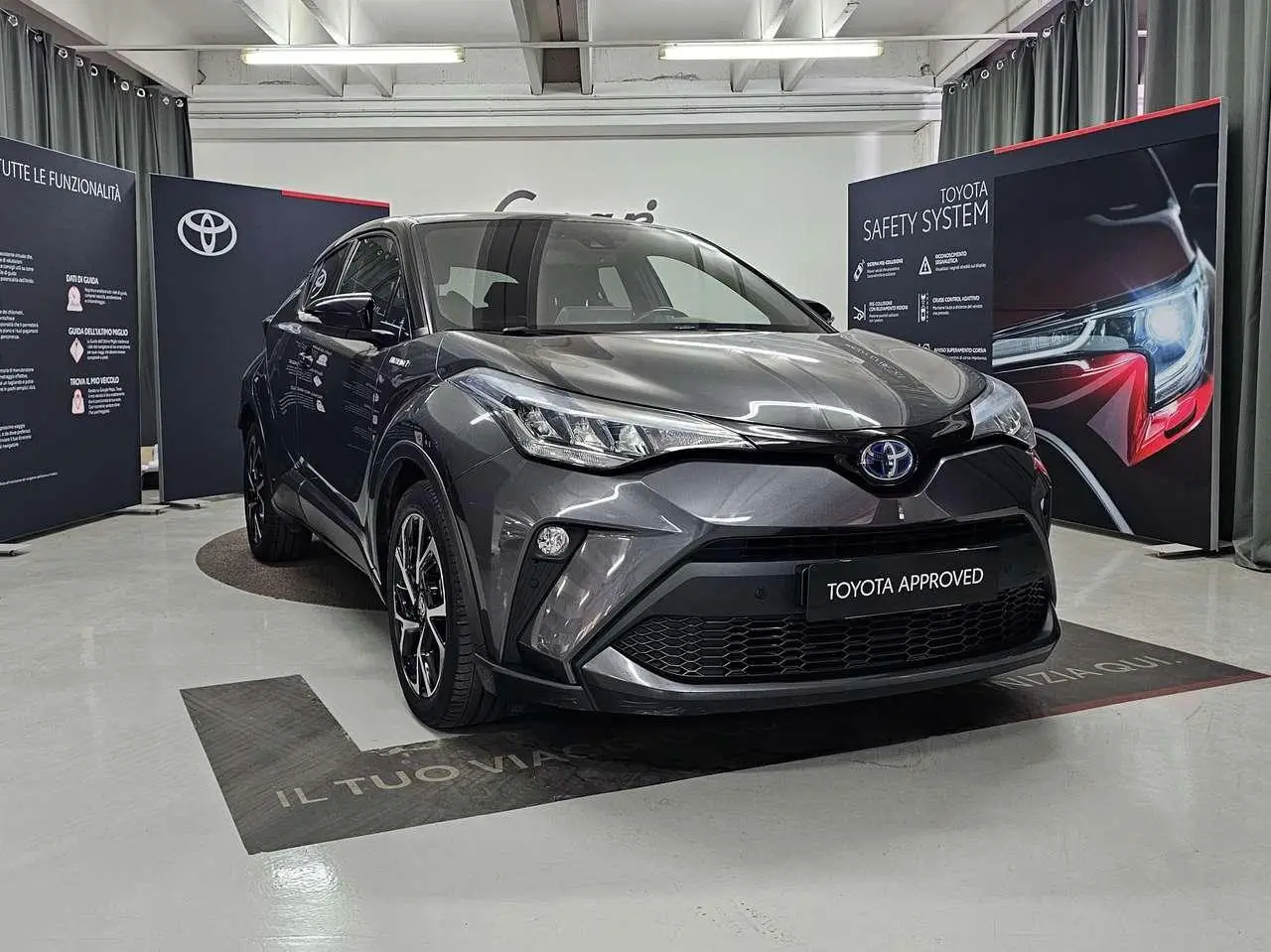 Photo 1 : Toyota C-hr 2020 Hybrid