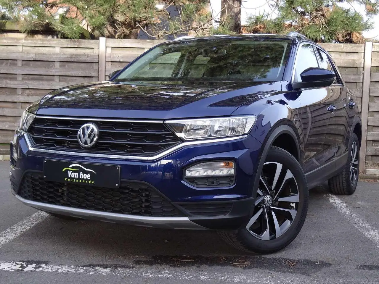 Photo 1 : Volkswagen T-roc 2020 Petrol