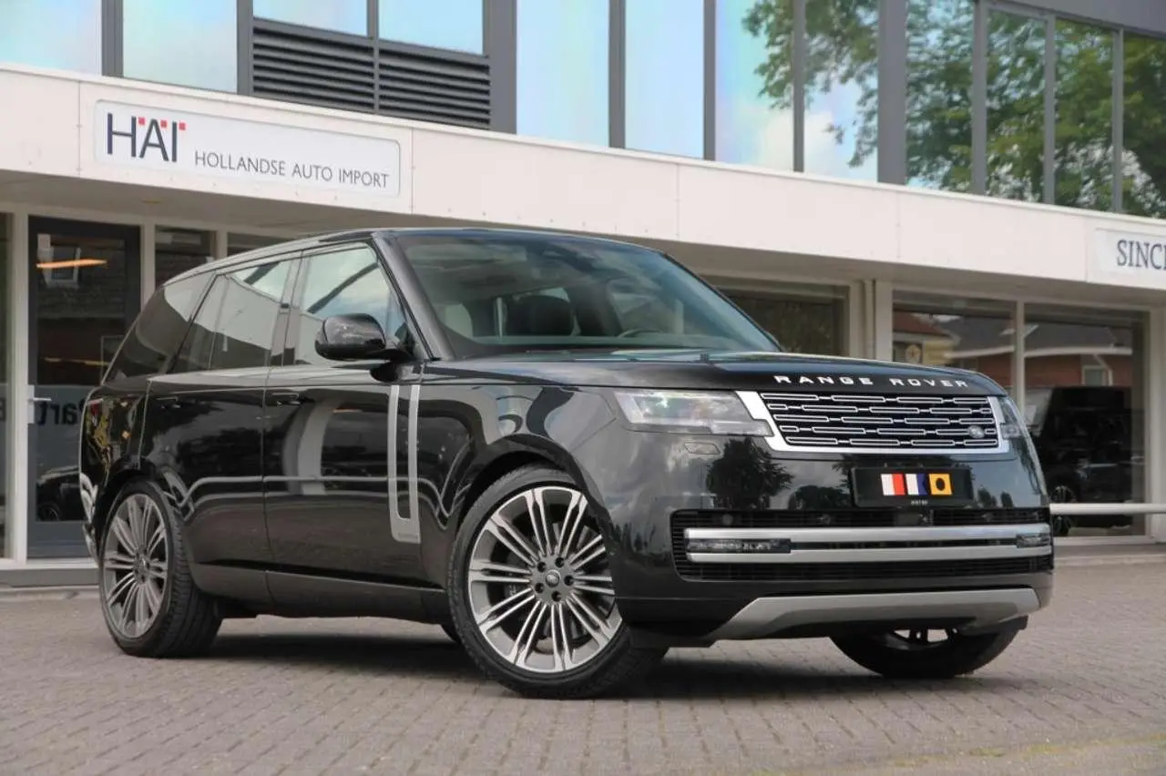 Photo 1 : Land Rover Range Rover 2024 Petrol