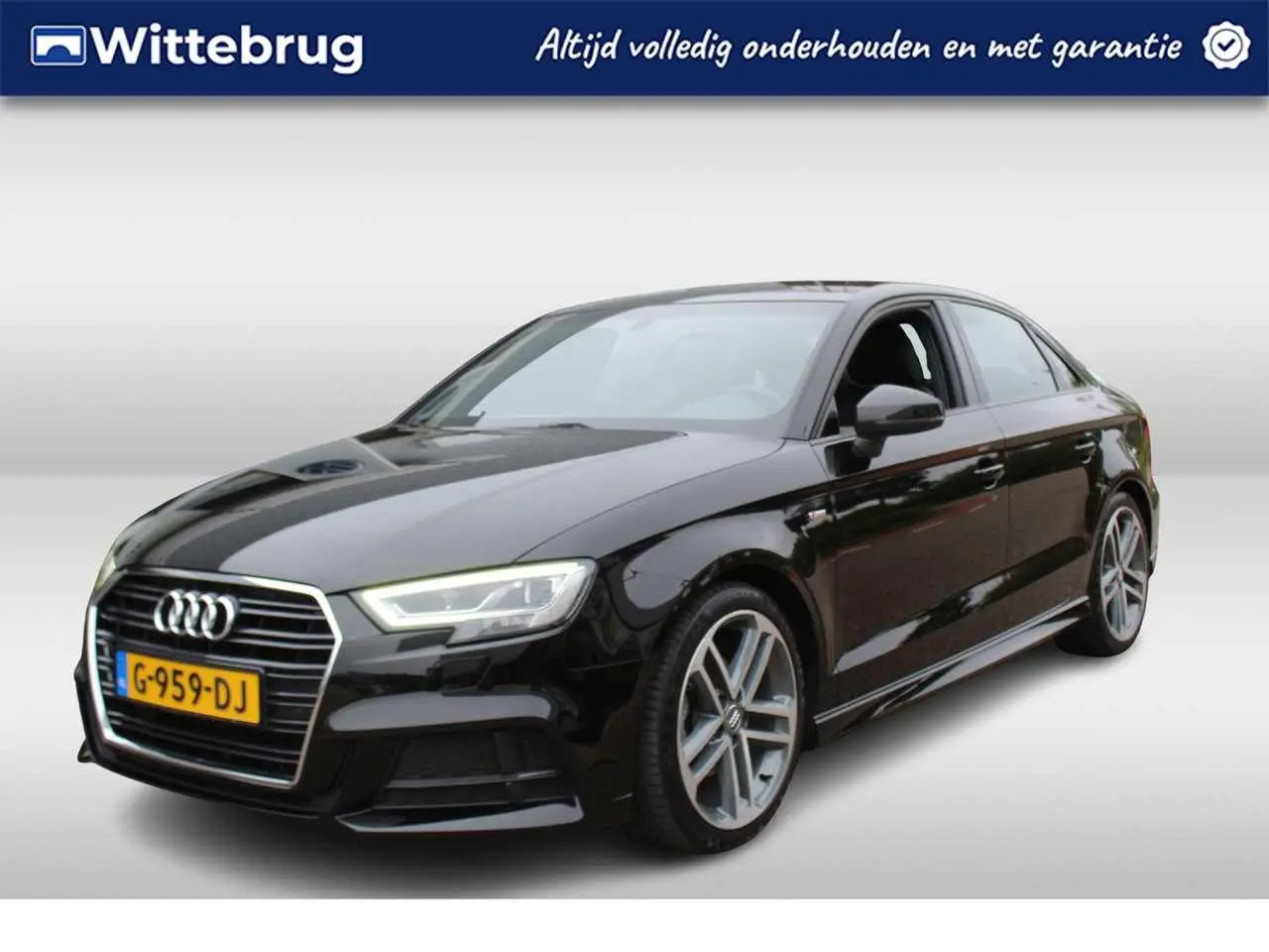 Photo 1 : Audi A3 2019 Petrol