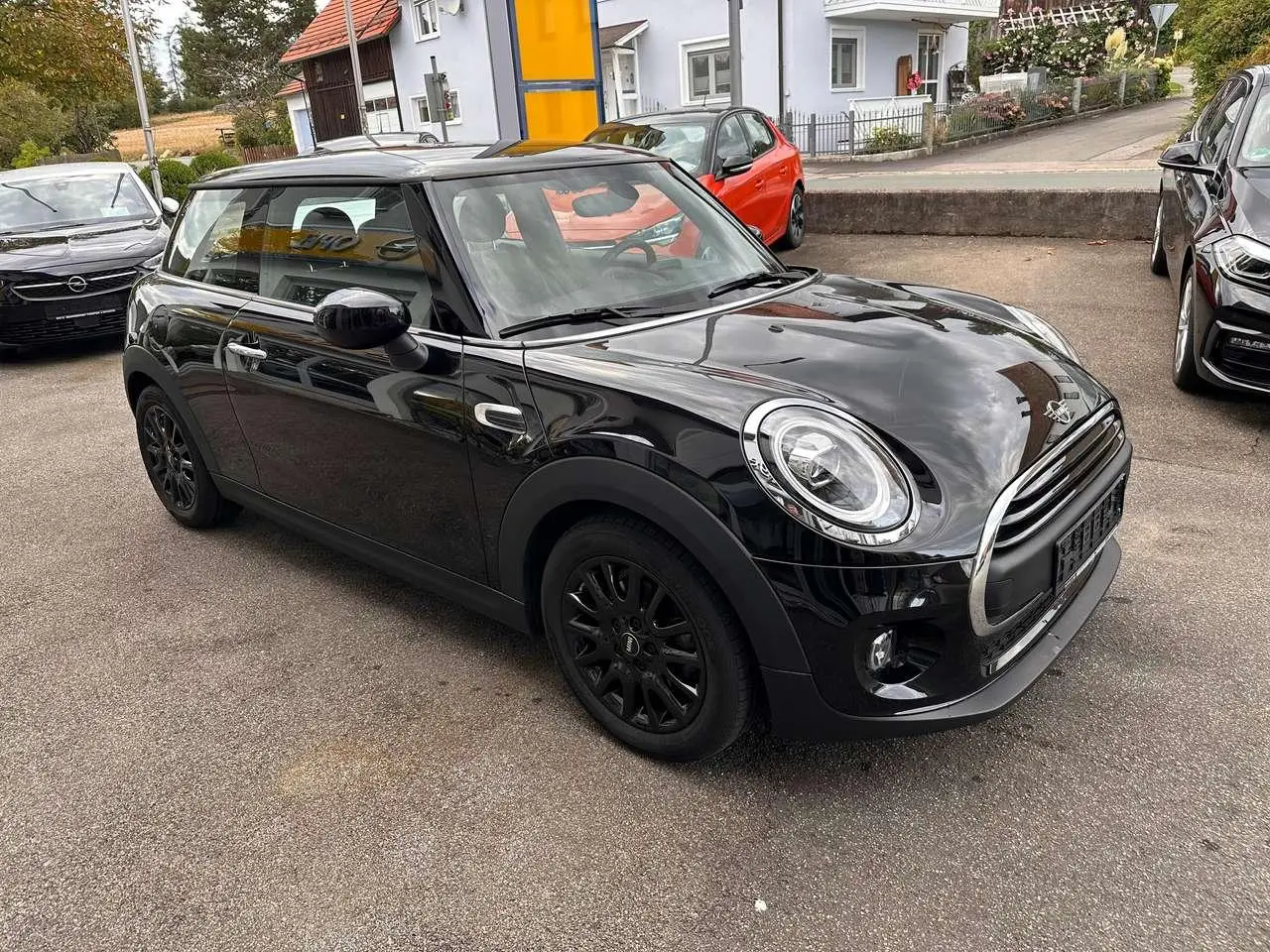 Photo 1 : Mini One 2021 Petrol