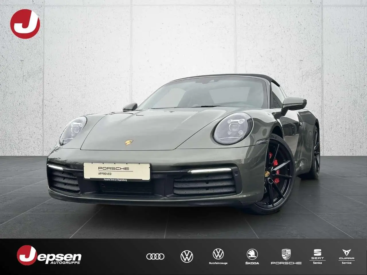 Photo 1 : Porsche 992 2024 Petrol