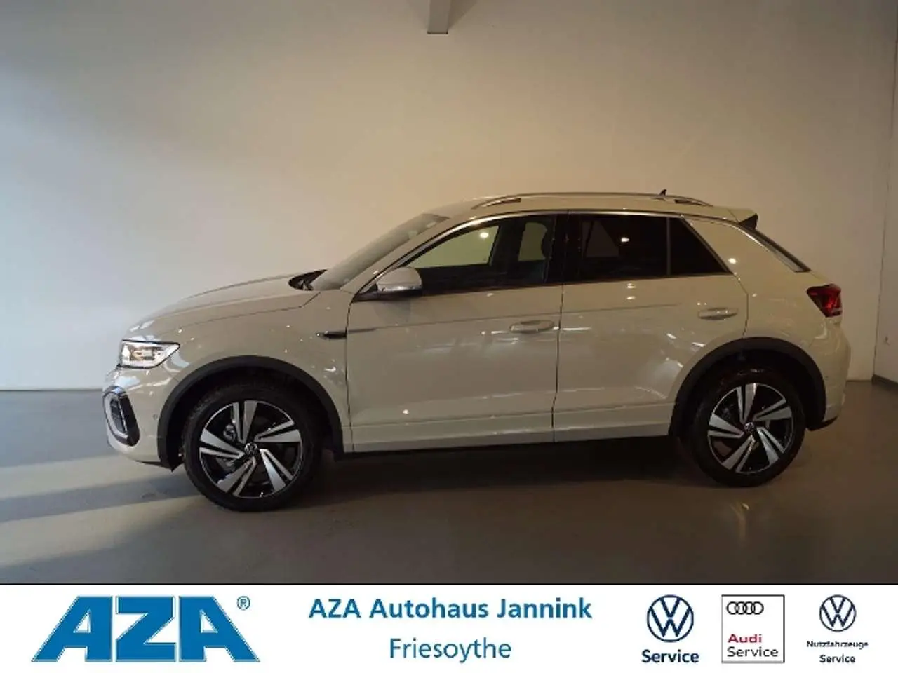 Photo 1 : Volkswagen T-roc 2024 Petrol