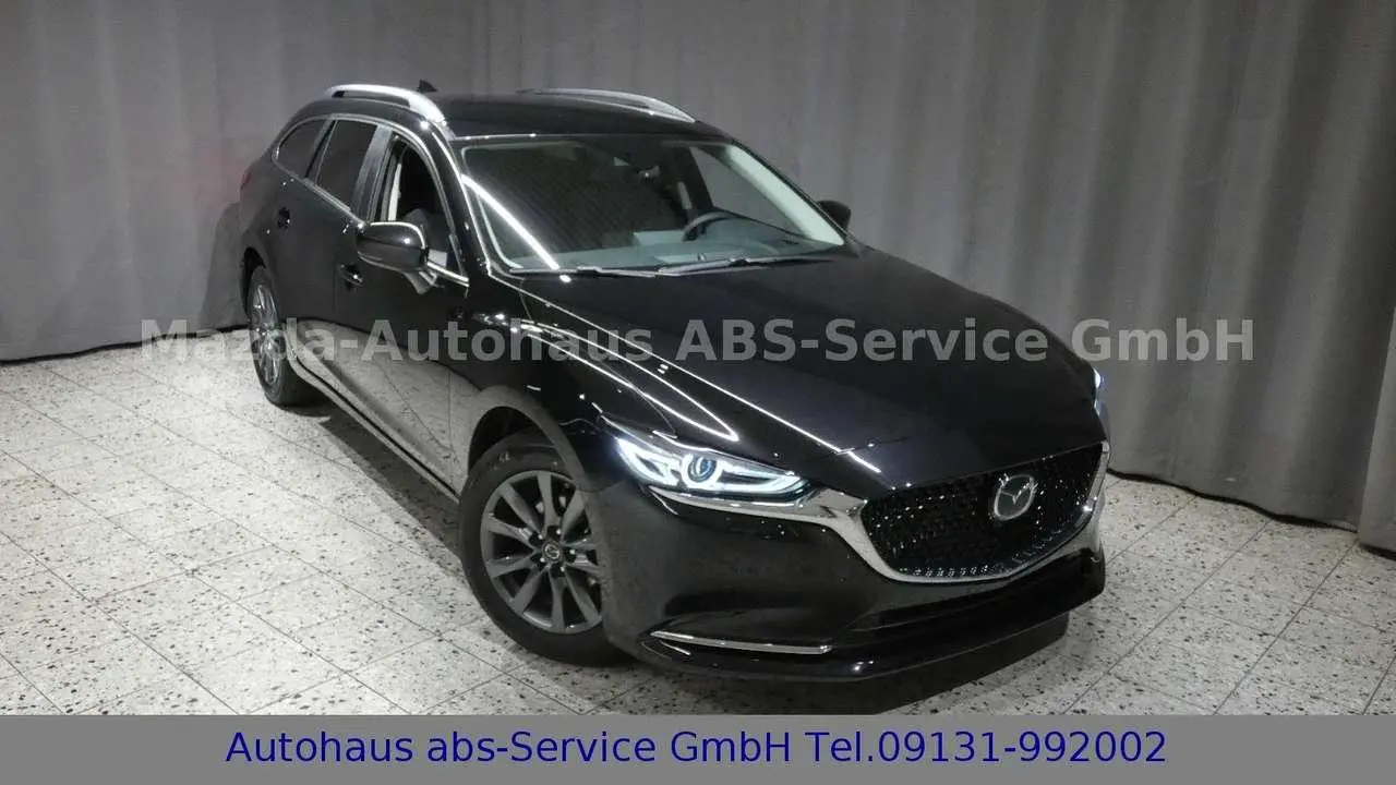 Photo 1 : Mazda 6 2024 Petrol