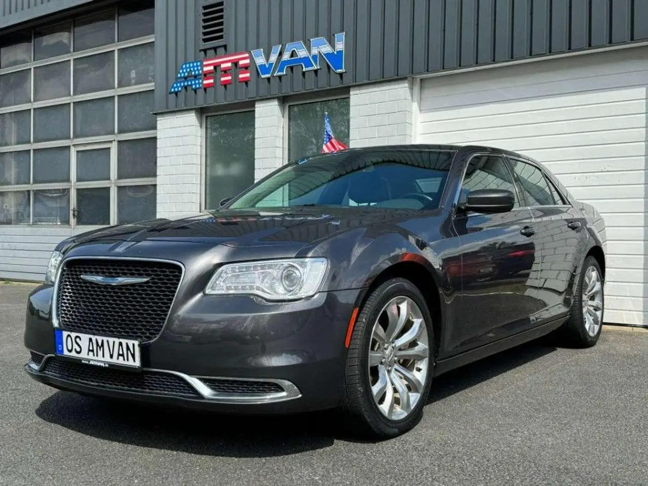 Photo 1 : Chrysler 300c 2017 Essence