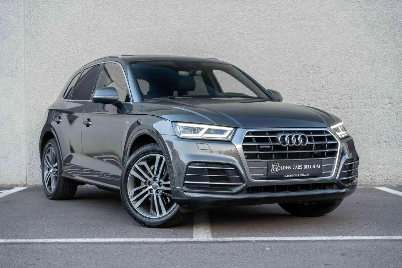 Photo 1 : Audi Q5 2019 Diesel