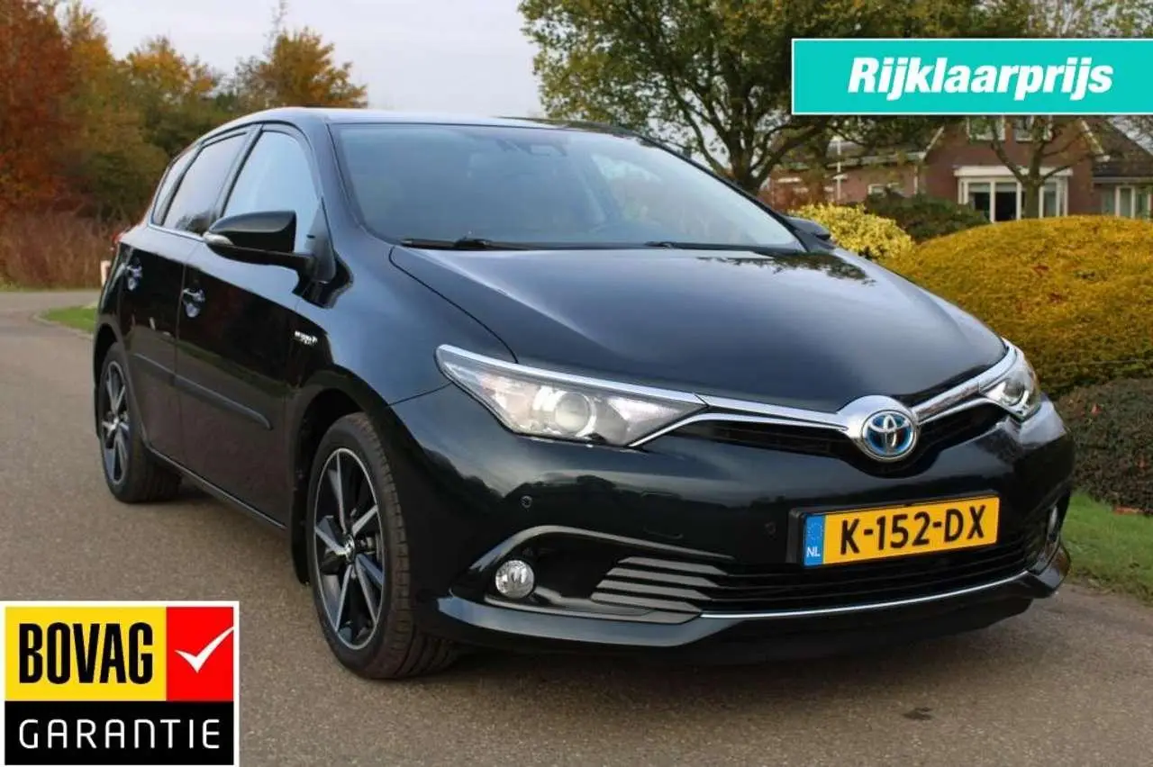 Photo 1 : Toyota Auris 2018 Hybride