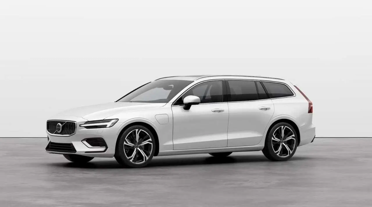 Photo 1 : Volvo V60 2024 Hybride