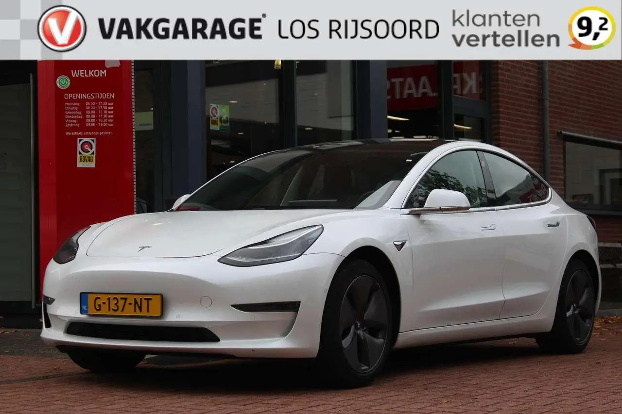 Photo 1 : Tesla Model 3 2019 Électrique