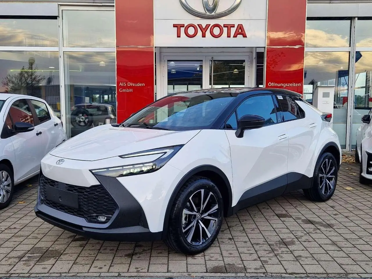 Photo 1 : Toyota C-hr 2024 Hybride