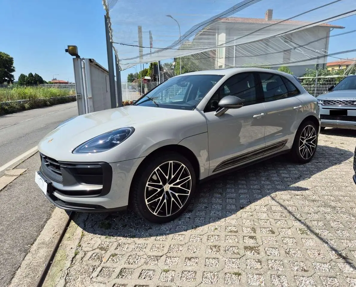 Photo 1 : Porsche Macan 2024 Petrol