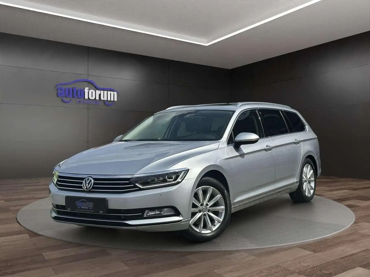 Photo 1 : Volkswagen Passat 2019 Diesel