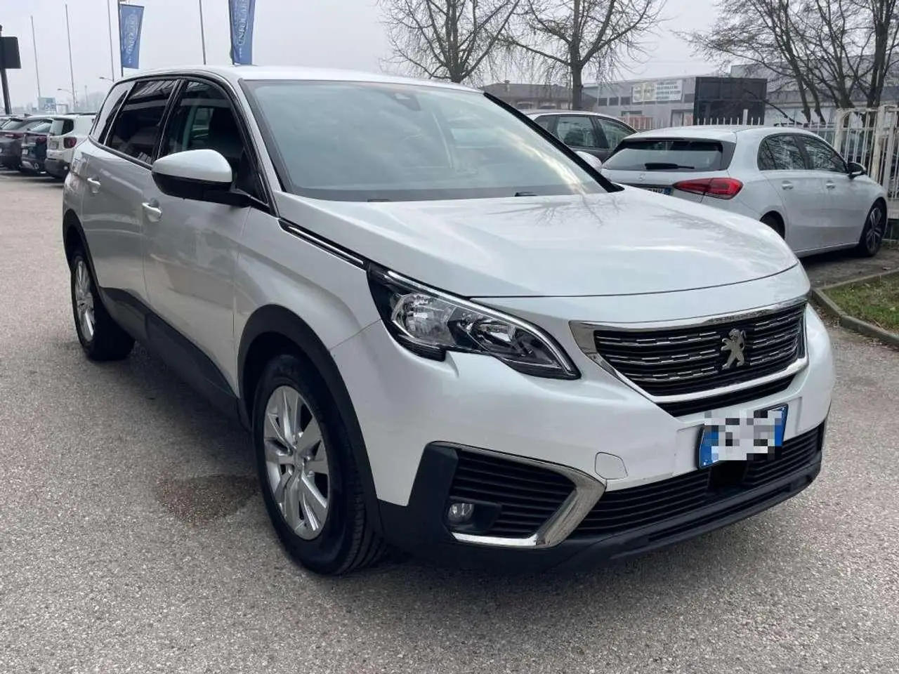 Photo 1 : Peugeot 5008 2019 Diesel