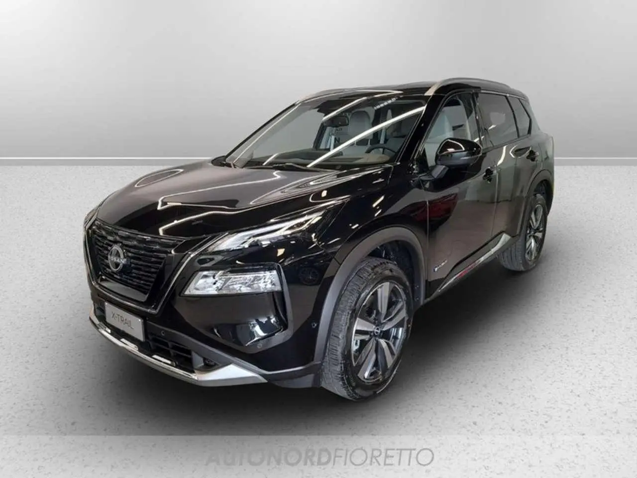 Photo 1 : Nissan X-trail 2024 Hybride