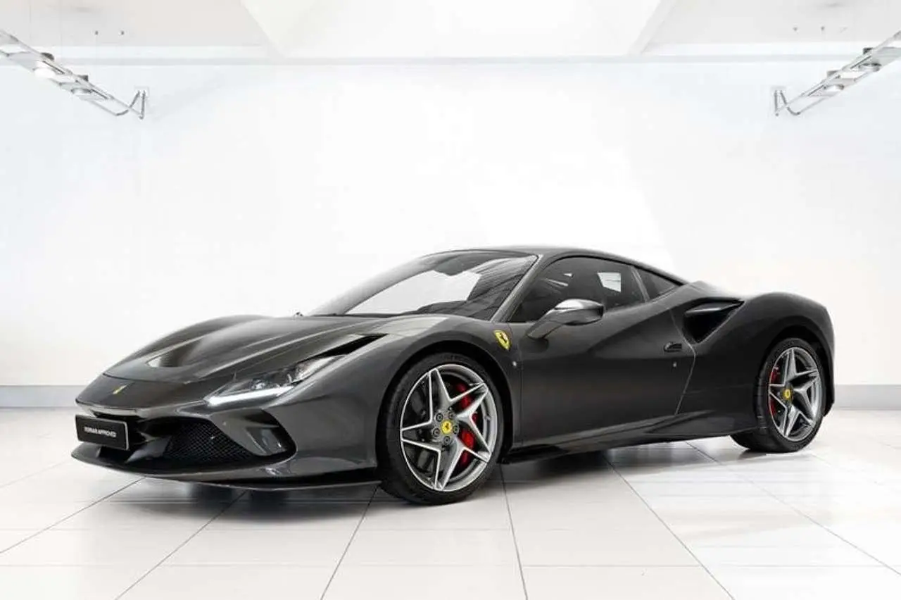 Photo 1 : Ferrari F8 2020 Petrol