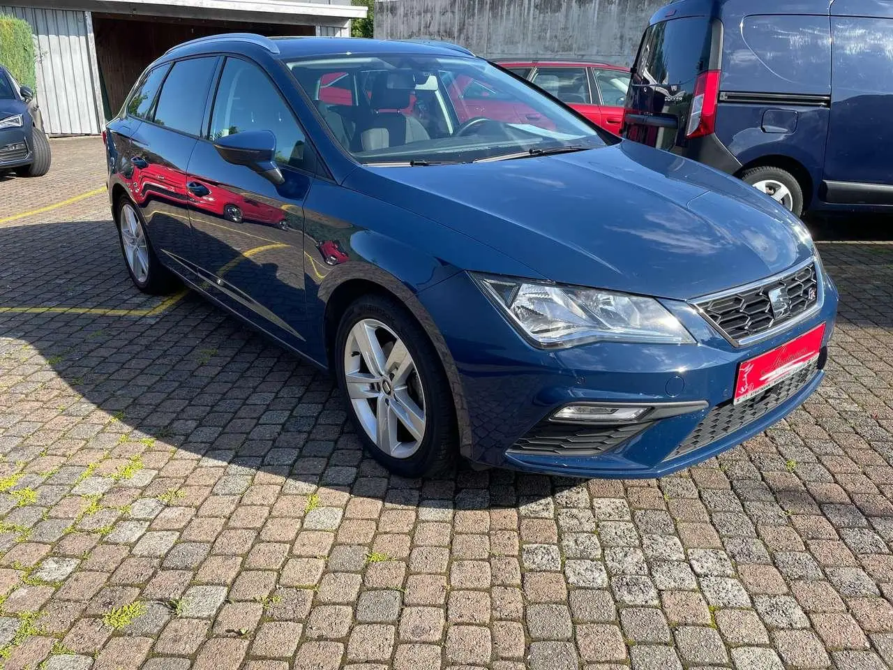 Photo 1 : Seat Leon 2018 Petrol