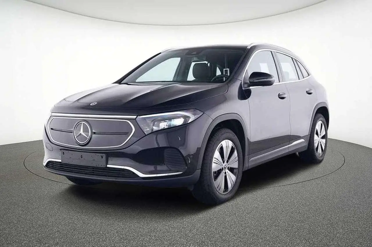 Photo 1 : Mercedes-benz Classe Eqa 2023 Electric