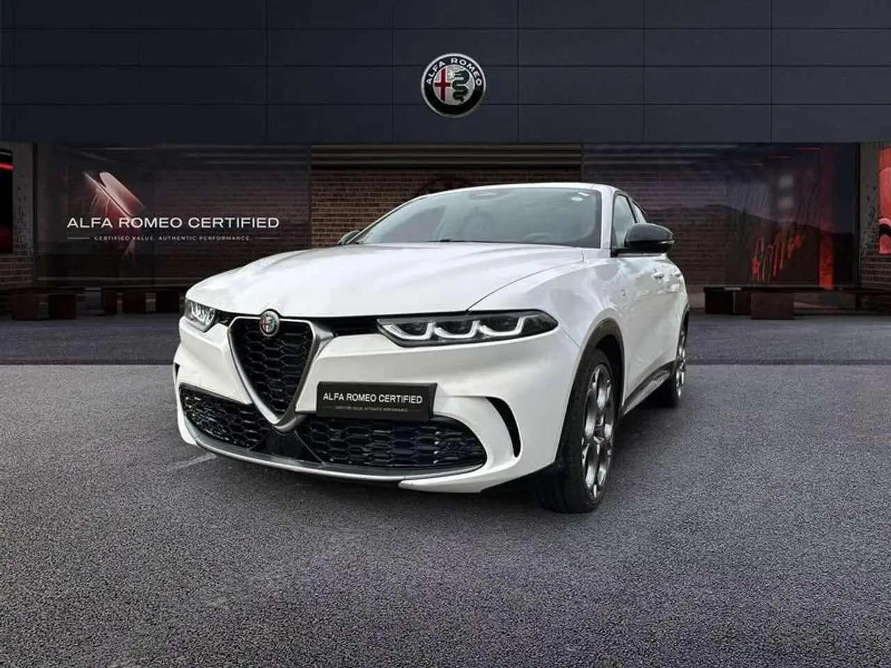 Photo 1 : Alfa Romeo Tonale 2023 Petrol