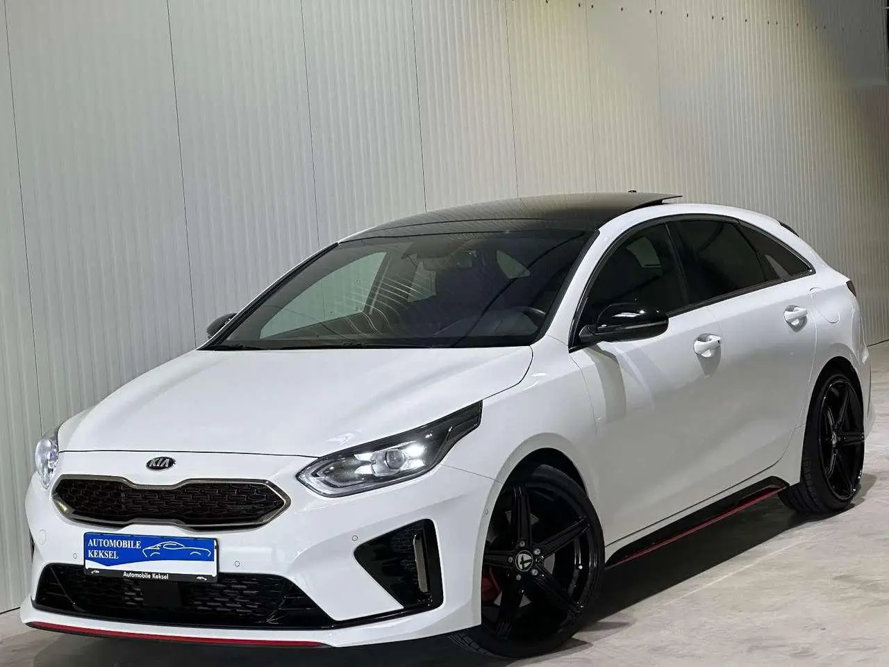 Photo 1 : Kia Proceed 2021 Petrol