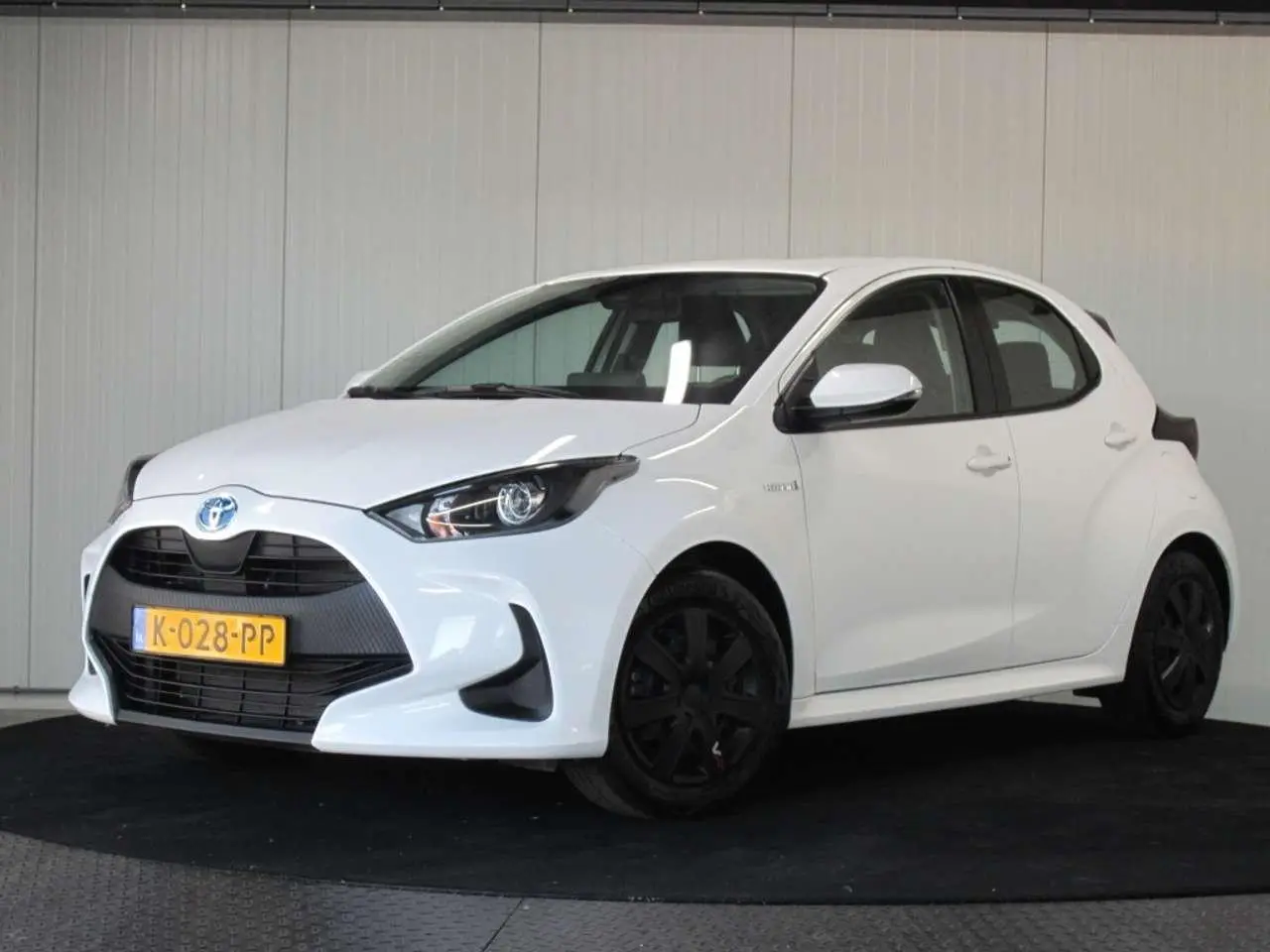 Photo 1 : Toyota Yaris 2021 Hybride