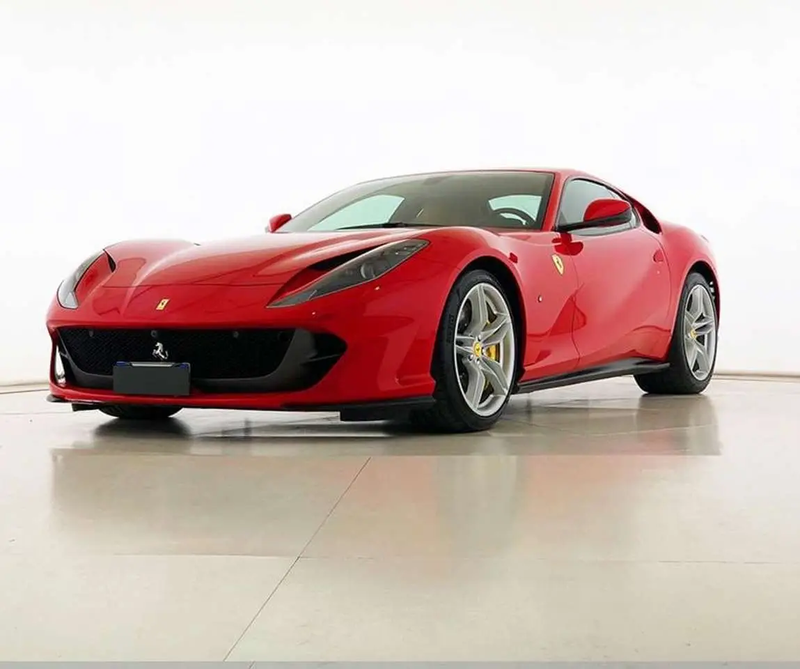 Photo 1 : Ferrari 812 2018 Petrol