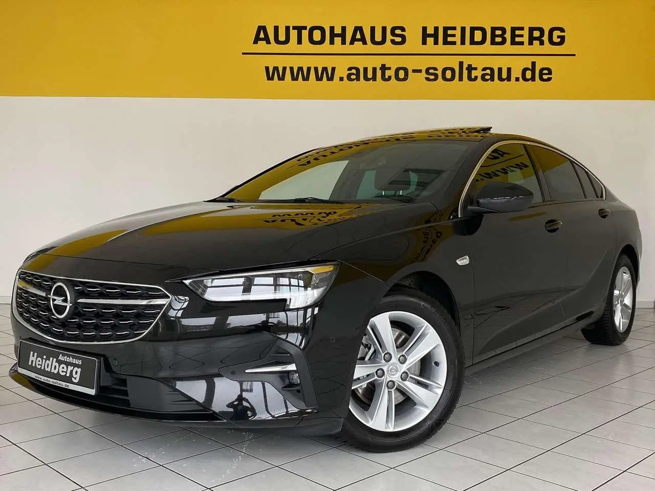 Photo 1 : Opel Insignia 2021 Diesel